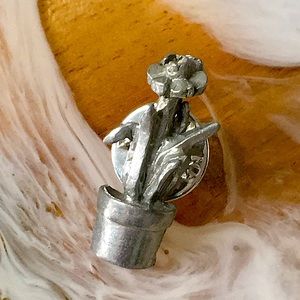 🖤CLIFT signed pewter Vtg lapel pin